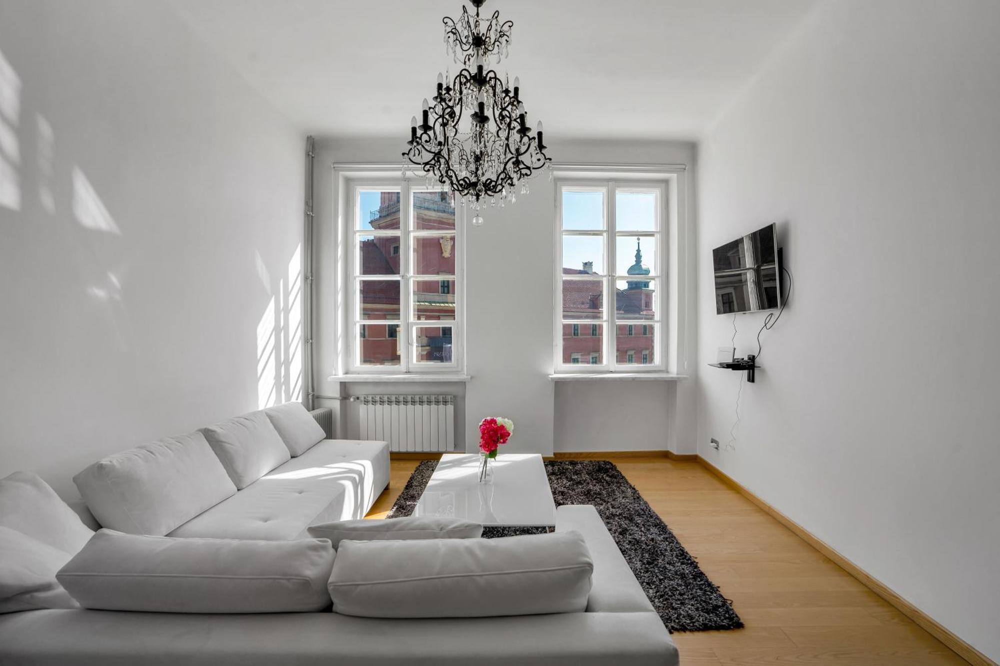 Warsaw Castle Apartments - Prime Location, Historic City Center, Castle View, Fast Internet - By Rentujemy エクステリア 写真